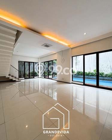 Rumah Luxury Modern Siap Huni di Kemang Jakarta Selatan Rumah Luxury Modern Siap Huni di Kemang Jakarta Selatan