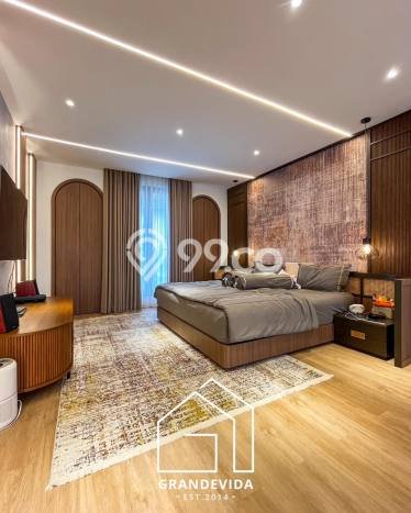 Rumah Mewah LB 440m2 Siap Huni Desain Elegan di Pondok Pinang, Jakarta Selatan Rumah Mewah LB 440m2 Siap Huni Desain Elegan di Pondok Pinang, Jakarta Selatan