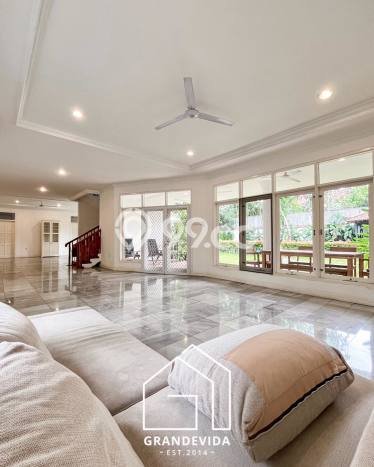 Dijual Rumah Premium dengan Fasilitas Sekitar Lengkap di Cilandak, Jakarta Selatan Dijual Rumah Premium dengan Fasilitas Sekitar Lengkap di Cilandak, Jakarta Selatan