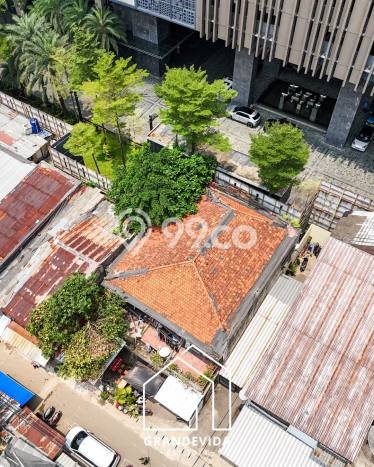 Hunian Mewah Dijual LT 214m2 di Kebayoran Baru, Jakarta Selatan Hunian Mewah Dijual LT 214m2 di Kebayoran Baru, Jakarta Selatan