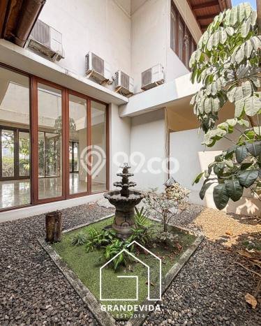Hunian Elit LB 500m2 Siap Huni Desain Elegan di Pejaten, Jakarta Selatan Hunian Elit LB 500m2 Siap Huni Desain Elegan di Pejaten, Jakarta Selatan