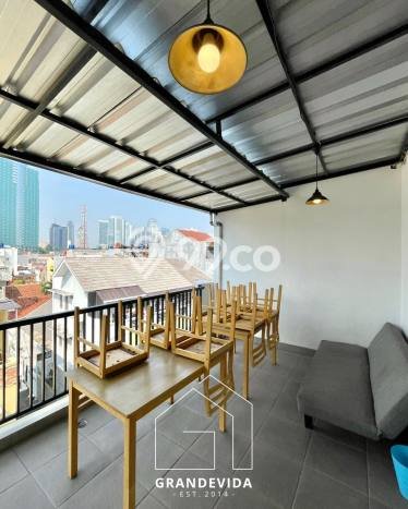 Jual Rumah Luas Elegan Dengan View Cantik di Bendungan Hilir, Jakarta Pusat Jual Rumah Luas Elegan Dengan View Cantik di Bendungan Hilir, Jakarta Pusat