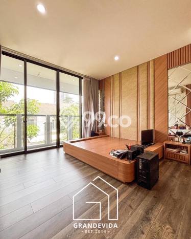 Ready to Use! Luxury House LT 130m2 Desain Modern di Pondok Pinang Ready to Use! Luxury House LT 130m2 Desain Modern di Pondok Pinang
