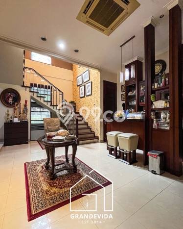Dijual Rumah Premium dengan Fasilitas Sekitar Lengkap di Kebayoran Baru, Jakarta Selatan Dijual Rumah Premium dengan Fasilitas Sekitar Lengkap di Kebayoran Baru, Jakarta Selatan