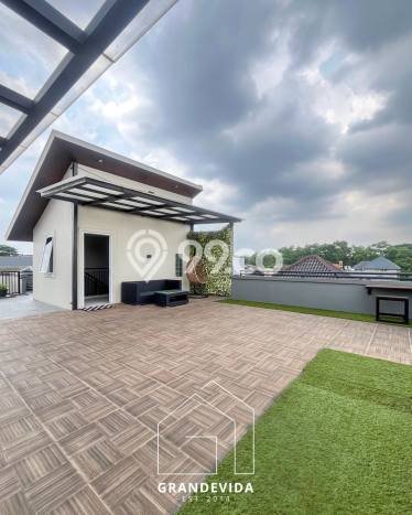 Jual Rumah Luas Elegan Dengan View Eksklusif di Sektor 7-Bintaro, Tangerang Selatan Jual Rumah Luas Elegan Dengan View Eksklusif di Sektor 7-Bintaro, Tangerang Selatan