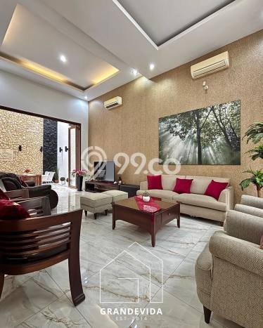 Dijual Rumah Mewah Exclusive di Jagakarsa, Jakarta Selatan Dijual Rumah Mewah Exclusive di Jagakarsa, Jakarta Selatan