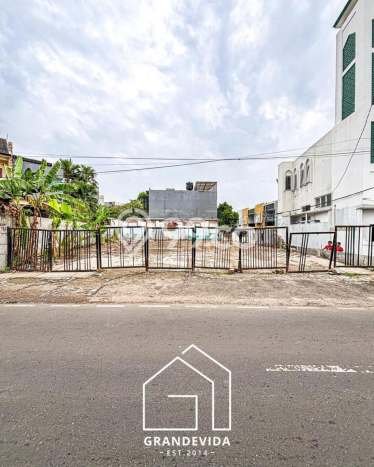Tanah Dijual di Jakarta Selatan Seluas 432m2 Strategis Tanah Dijual di Jakarta Selatan Seluas 432m2 Strategis