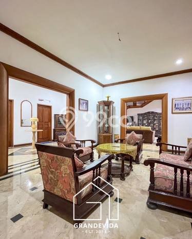 Dijual Rumah Mewah Megah Dengan View Cantik di Pejaten, Jakarta Selatan Dijual Rumah Mewah Megah Dengan View Cantik di Pejaten, Jakarta Selatan