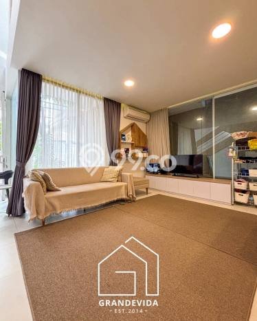 Rumah Elit LB 215m2 Siap Pakai Desain Elegan di Cipete, Jakarta Selatan Rumah Elit LB 215m2 Siap Pakai Desain Elegan di Cipete, Jakarta Selatan