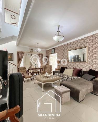 Jual Rumah Luas Elegan Dengan View Cantik di Lebak Bulus, Jakarta Selatan Jual Rumah Luas Elegan Dengan View Cantik di Lebak Bulus, Jakarta Selatan