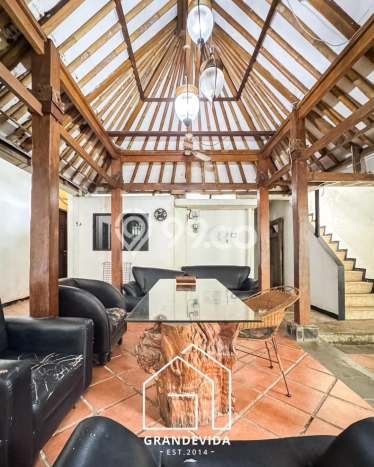 Rumah Elit LB 600m2 Siap Pakai Desain Elegan di Kemang, Jakarta Selatan Rumah Elit LB 600m2 Siap Pakai Desain Elegan di Kemang, Jakarta Selatan
