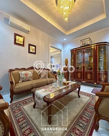 Siap Huni Hunian Elit 6 Kamar di Tebet Dekat ke Mana Pun Siap Huni Hunian Elit 6 Kamar di Tebet Dekat ke Mana Pun