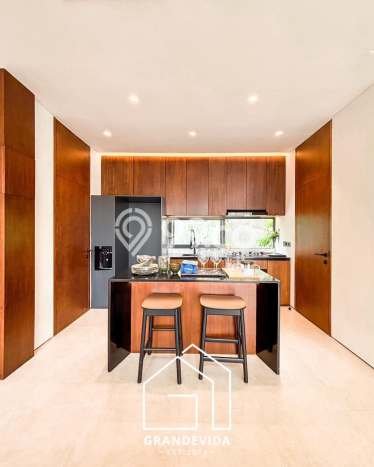 Jual Rumah Mewah Elegan Dengan View Eksklusif di Kemang, Jakarta Selatan Jual Rumah Mewah Elegan Dengan View Eksklusif di Kemang, Jakarta Selatan