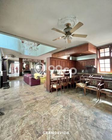 For Sale Hunian Mewah Cozy di Jakarta Selatan For Sale Hunian Mewah Cozy di Jakarta Selatan