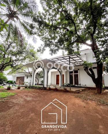 Dijual Rumah Mewah Megah Dengan View Cantik di Pejaten, Jakarta Selatan Dijual Rumah Mewah Megah Dengan View Cantik di Pejaten, Jakarta Selatan