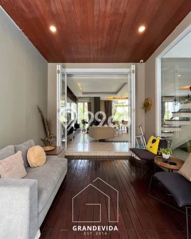 Rumah Luxury Modern Tanpa Renovasi di Kemang Jakarta Selatan Rumah Luxury Modern Tanpa Renovasi di Kemang Jakarta Selatan