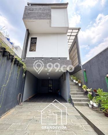 Dijual Hunian Mewah dengan Fasilitas Sekitar Lengkap di Cilandak, Jakarta Selatan Dijual Hunian Mewah dengan Fasilitas Sekitar Lengkap di Cilandak, Jakarta Selatan