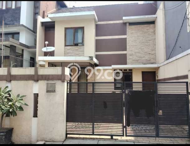 Dijual Rumah Strategis Bagus Punya 3 KT di Tebet Jakarta Selatan SHM Dijual Rumah Strategis Bagus Punya 3 KT di Tebet Jakarta Selatan SHM