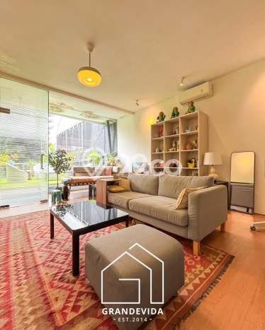 Dijual Rumah Mewah Exclusive di Kemang, Jakarta Selatan Dijual Rumah Mewah Exclusive di Kemang, Jakarta Selatan