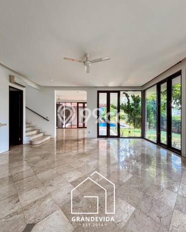 Hunian Elit LB 500m2 Siap Huni Desain Elegan di Pejaten, Jakarta Selatan Hunian Elit LB 500m2 Siap Huni Desain Elegan di Pejaten, Jakarta Selatan
