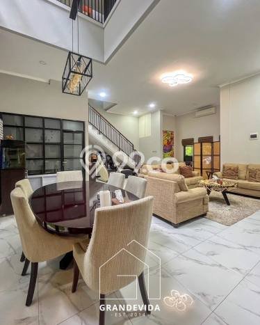 Jual Rumah Luas Elegan Dengan View Eksklusif di Sektor 7-Bintaro, Tangerang Selatan Jual Rumah Luas Elegan Dengan View Eksklusif di Sektor 7-Bintaro, Tangerang Selatan