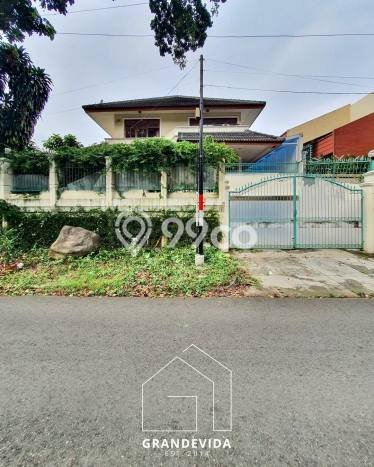 Ready to Use! Premium House LT 470m2 Desain Modern di Pondok Indah Ready to Use! Premium House LT 470m2 Desain Modern di Pondok Indah