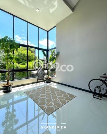 Best Deal Hunian Mewah Ideal dan Luas di BSD, Tangerang Selatan Best Deal Hunian Mewah Ideal dan Luas di BSD, Tangerang Selatan