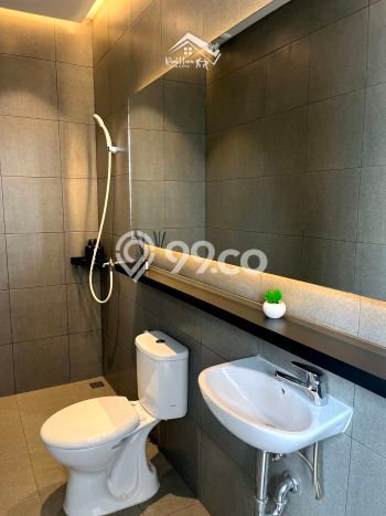 Dijual Rumah Eksklusif 2 KT di Cibubur, Jakarta Timur Dijual Rumah Eksklusif 2 KT di Cibubur, Jakarta Timur