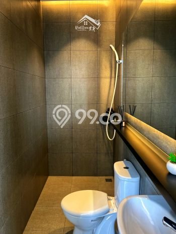 Dijual Rumah Eksklusif 2 KT di Cibubur, Jakarta Timur Dijual Rumah Eksklusif 2 KT di Cibubur, Jakarta Timur