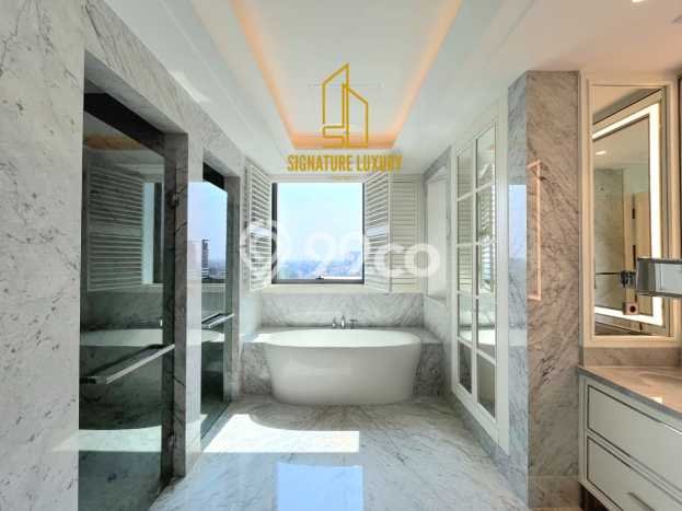 Hunian Strategis 373m2 di Kuningan Jakarta Selatan 3 Bedroom Hunian Strategis 373m2 di Kuningan Jakarta Selatan 3 Bedroom