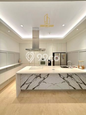 HARGA TERBAIK! Apartemen di Pakubuwono, 2 KM, Luas 165m2m², Area Strategis, Fasilitas Modern, Siap Huni HARGA TERBAIK! Apartemen di Pakubuwono, 2 KM, Luas 165m2m², Area Strategis, Fasilitas Modern, Siap Huni