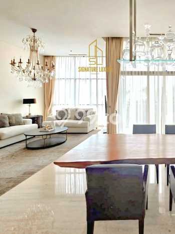Hunian Apartemen High-Class untuk Dijual di Jakarta Selatan dengan 3 BR & 4 Kamar Mandi Hunian Apartemen High-Class untuk Dijual di Jakarta Selatan dengan 3 BR & 4 Kamar Mandi