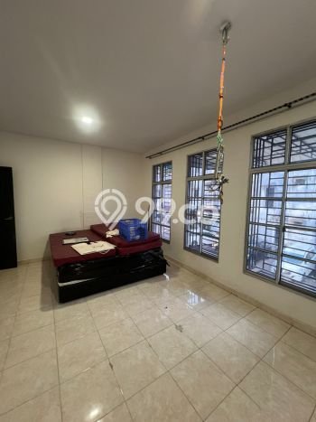 Ruko Dijual di Prime Area Batam Luas 240m2 Ruko Dijual di Prime Area Batam Luas 240m2
