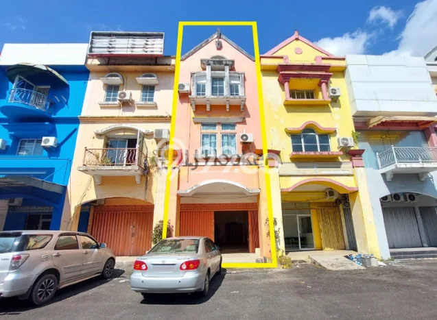 Ruko Dijual di Batam Kota LT 85m2, LB 229m2 Solusi Investasi Cerdas Ruko Dijual di Batam Kota LT 85m2, LB 229m2 Solusi Investasi Cerdas