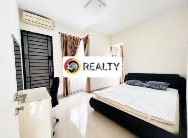 Jual Rumah Bagus Siap Huni LB 100m2 di Batam Kota, Batam Jual Rumah Bagus Siap Huni LB 100m2 di Batam Kota, Batam