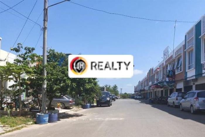 Unit Ruko Dijual di Batam LT 70m2 & LB 120m2 Unit Ruko Dijual di Batam LT 70m2 & LB 120m2