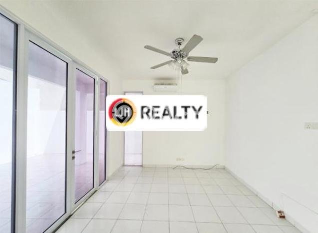 Rumah Asri di Batam Centre, 3 KM, LT 250m² Bangunan 300m² Rumah Asri di Batam Centre, 3 KM, LT 250m² Bangunan 300m²