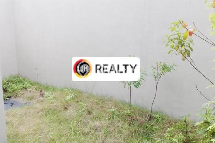Dijual Rumah Eksklusif 2 KT di Batam Centre, Batam Dijual Rumah Eksklusif 2 KT di Batam Centre, Batam