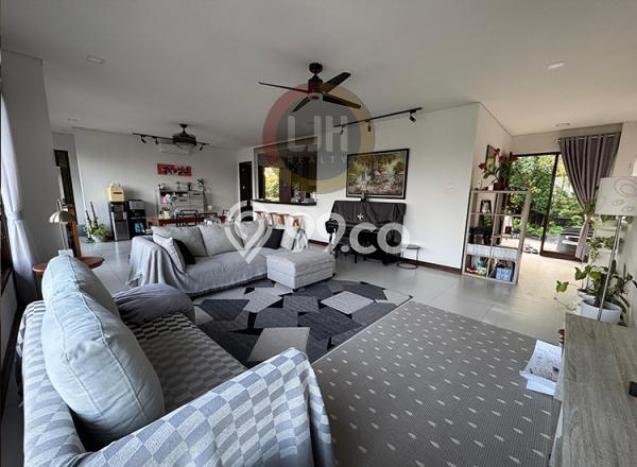 Vila Kawasan , Luas 248m2m², Akses ke beragam keperluan Vila Kawasan , Luas 248m2m², Akses ke beragam keperluan