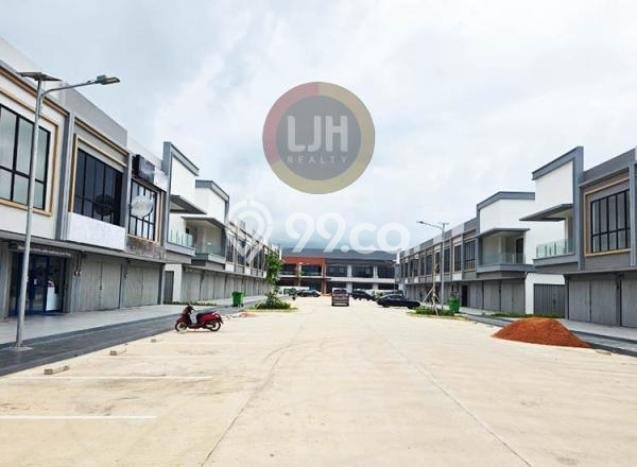 Ruko di Bengkong, Luas 288m², Area Komersial, Disewakan Ruko di Bengkong, Luas 288m², Area Komersial, Disewakan