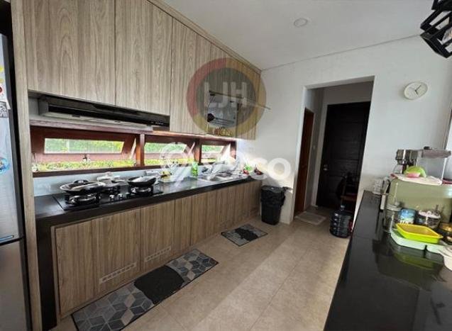 Vila Kawasan , Luas 248m2m², Akses ke beragam keperluan Vila Kawasan , Luas 248m2m², Akses ke beragam keperluan