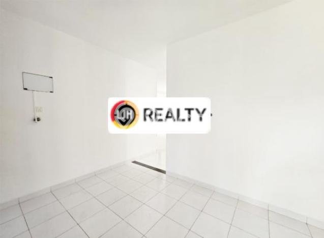 Rumah Asri di Batam Centre, 3 KM, LT 250m² Bangunan 300m² Rumah Asri di Batam Centre, 3 KM, LT 250m² Bangunan 300m²