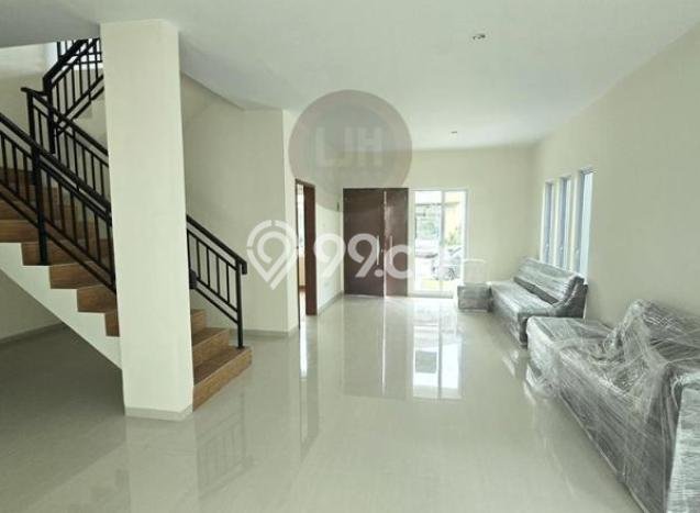 Rumah Mewah Siap Huni LT 180m2 di Batam Kota, Batam Rumah Mewah Siap Huni LT 180m2 di Batam Kota, Batam