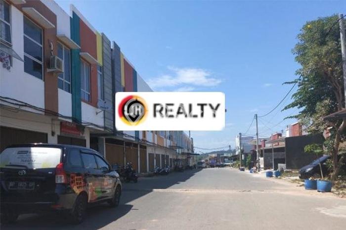 Unit Ruko Dijual di Batam LT 70m2 & LB 120m2 Unit Ruko Dijual di Batam LT 70m2 & LB 120m2