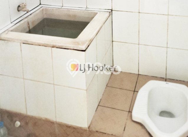 Hunian Strategis 2 KT LB 37m2 Kondisi Bagus di Kabil Hunian Strategis 2 KT LB 37m2 Kondisi Bagus di Kabil