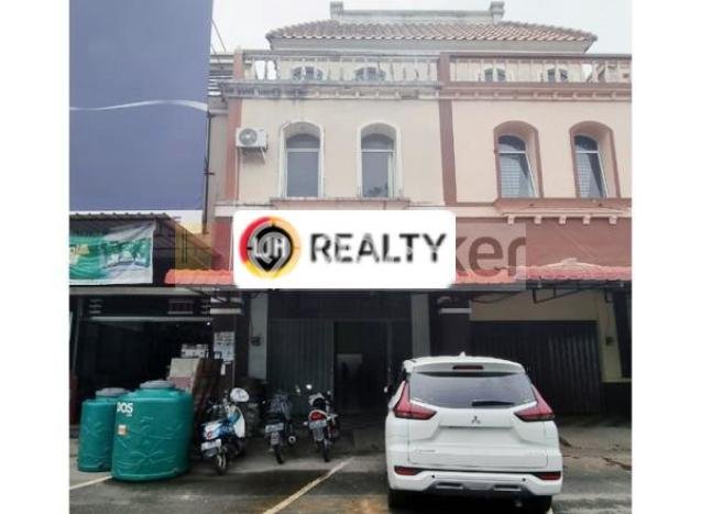 Ruko Dijual di Prime Area Batam Luas 119m2 Ruko Dijual di Prime Area Batam Luas 119m2