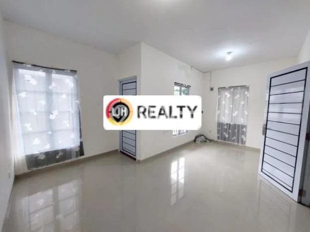 Rumah Strategis Minimalis Lb 78m2 di Bengkong, Batam Rumah Strategis Minimalis Lb 78m2 di Bengkong, Batam