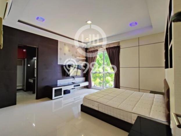 Disewakan! Rumah 4 Kamar Tidur &
5 Kamar Mandi di Batam Centre, Batam Disewakan! Rumah 4 Kamar Tidur &
5 Kamar Mandi di Batam Centre, Batam