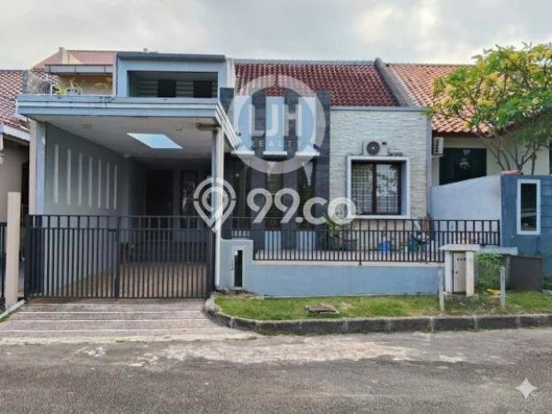 For Sale Rumah 4 Kamar Lokasi Strategis Bagus dan Strategis di Batam Kota For Sale Rumah 4 Kamar Lokasi Strategis Bagus dan Strategis di Batam Kota