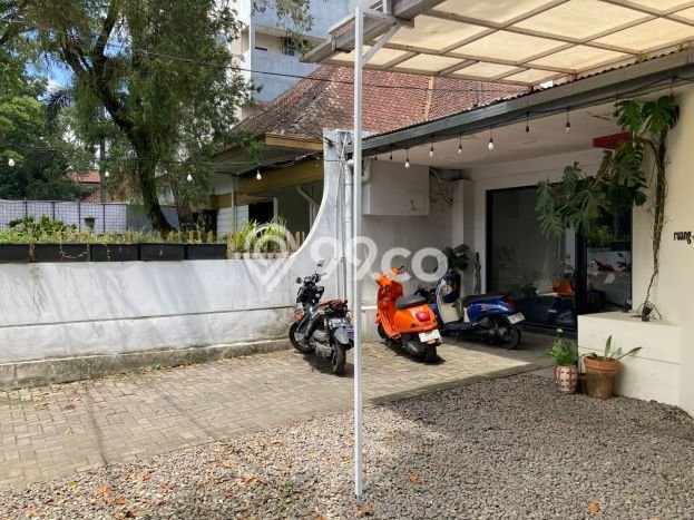 Rumah Kontrakan Bandung LT 243m2 LB 220m2 Kawasan Riau Rumah Kontrakan Bandung LT 243m2 LB 220m2 Kawasan Riau
